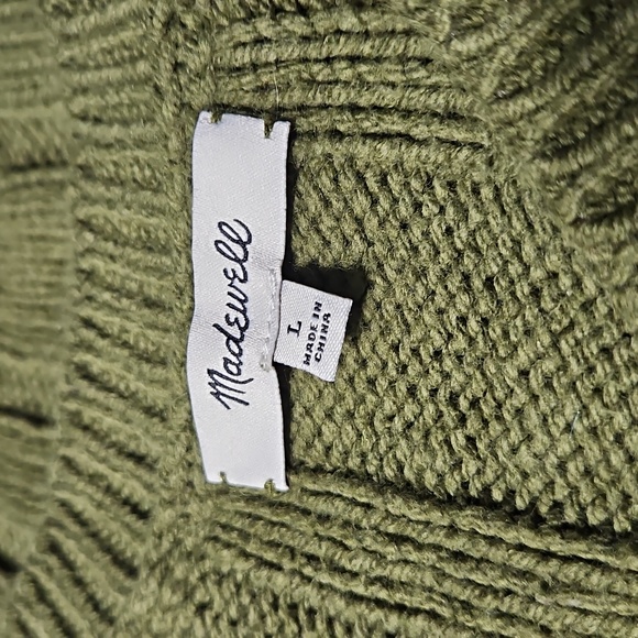 Madewell Cable Knit V Neck Crop Sweater - Picture 4 of 4
